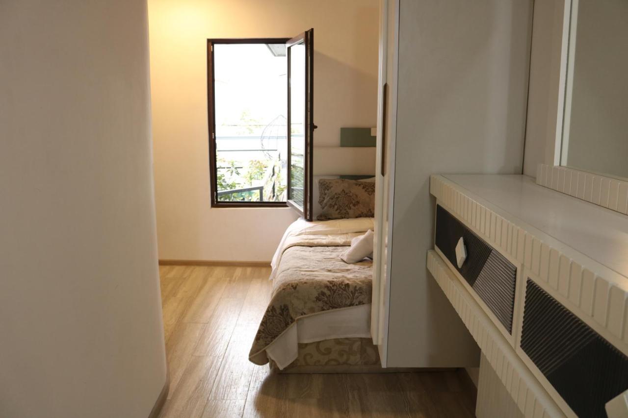 Kai Hotel Bar Tiflis Dış mekan fotoğraf