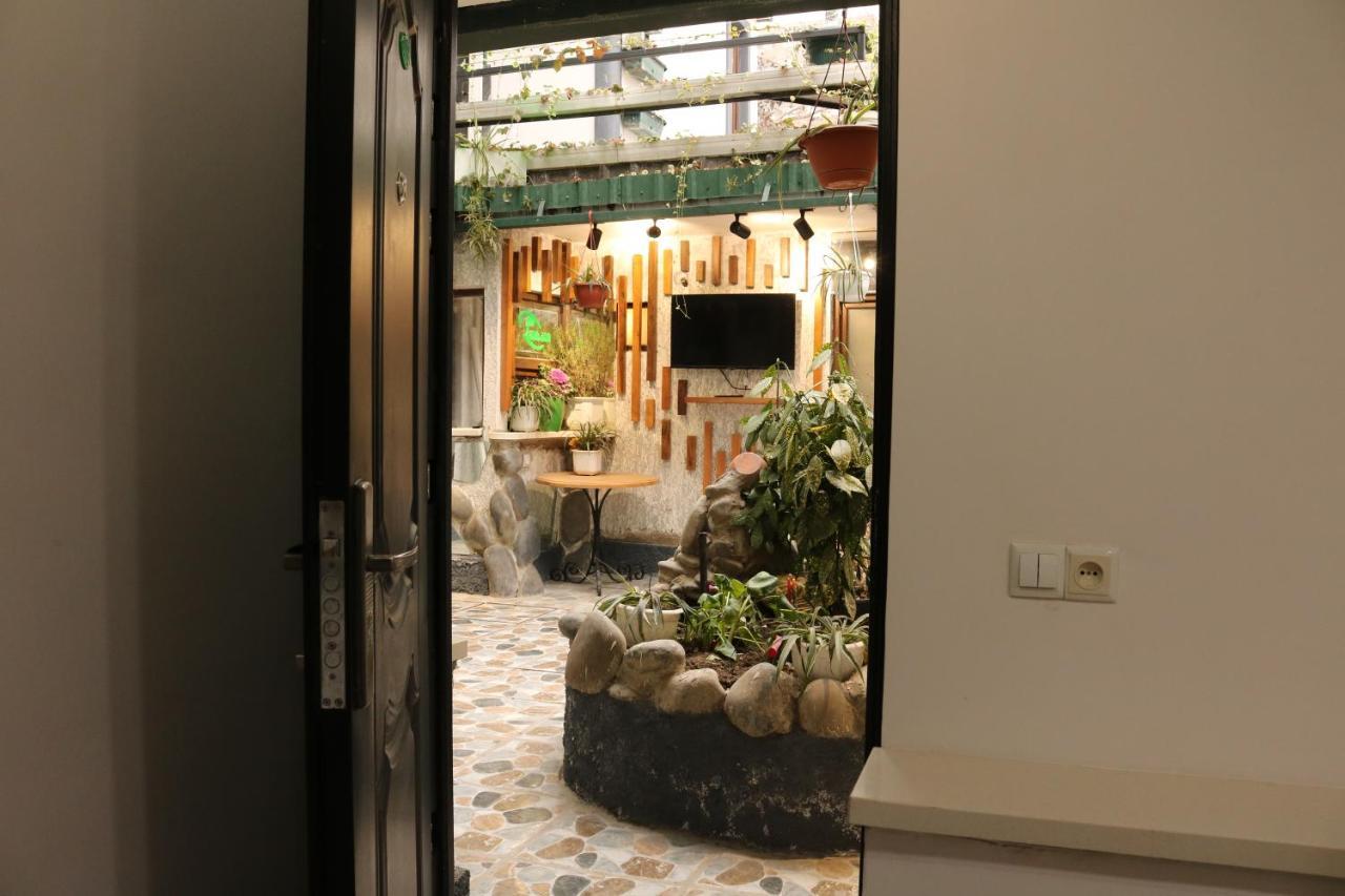 Kai Hotel Bar Tiflis Dış mekan fotoğraf