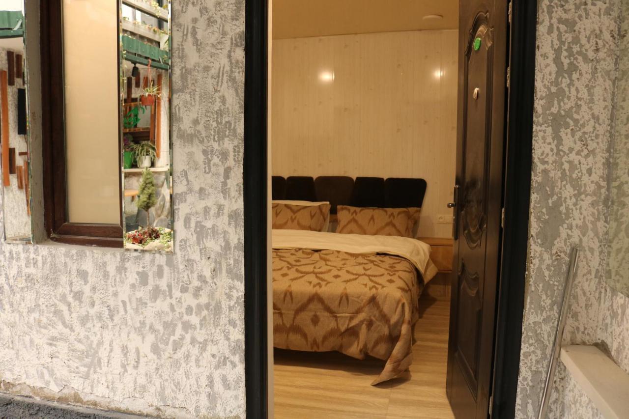 Kai Hotel Bar Tiflis Dış mekan fotoğraf